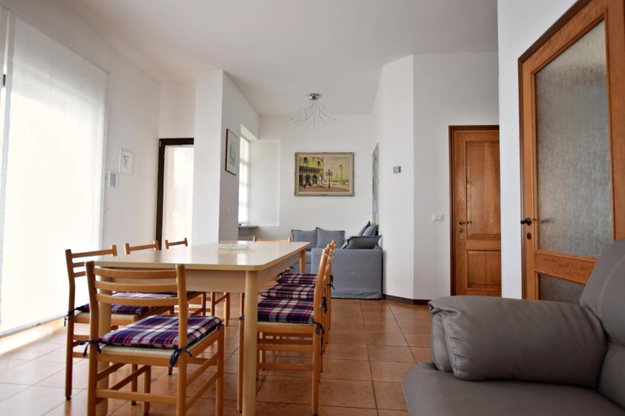 Villa Lory Lignano Sabbiadoro Buitenkant foto
