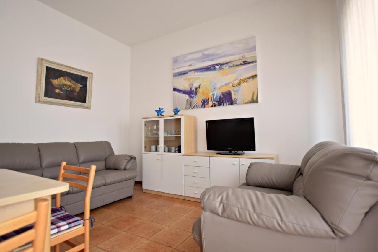 Villa Lory Lignano Sabbiadoro Buitenkant foto